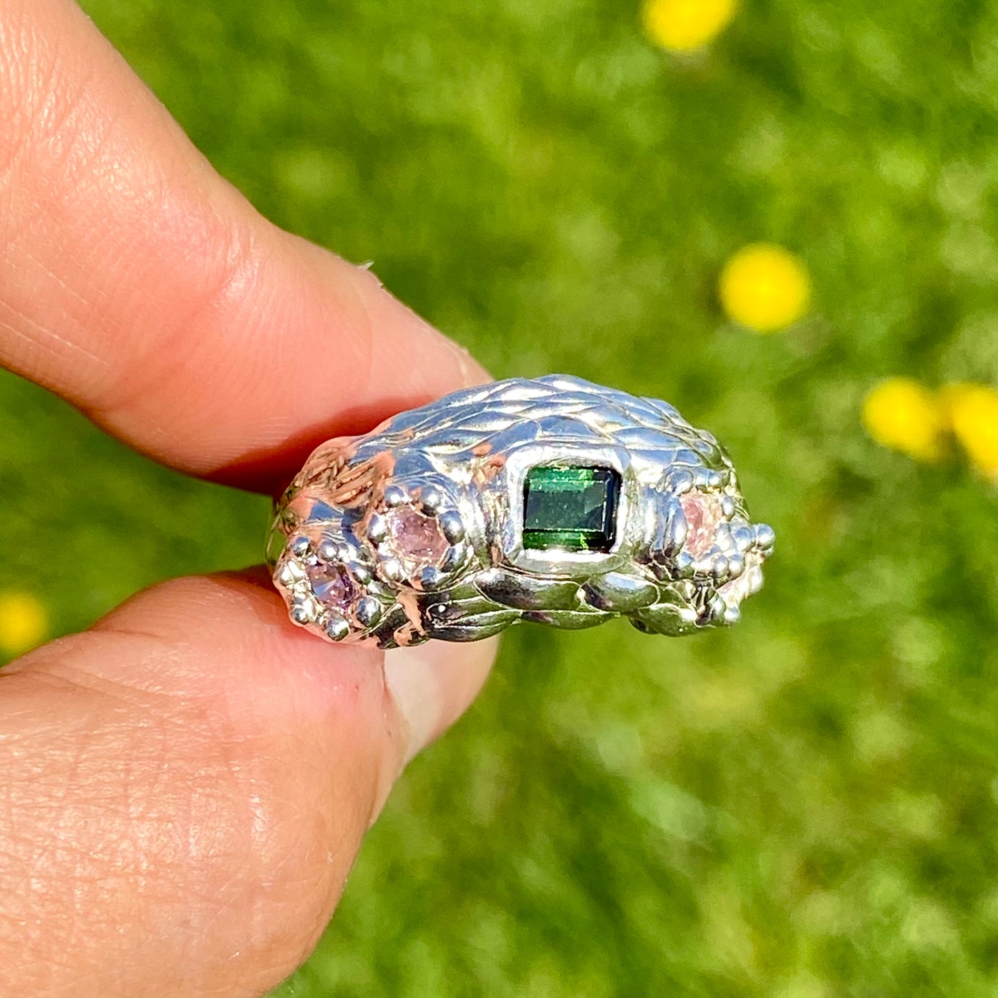 Nature's whisper! Botanical Bliss Ring: green tourmaline & pink stones in sparkling silver. Size O (US 7, adjustable). Shop Lia Makes Jewellery!