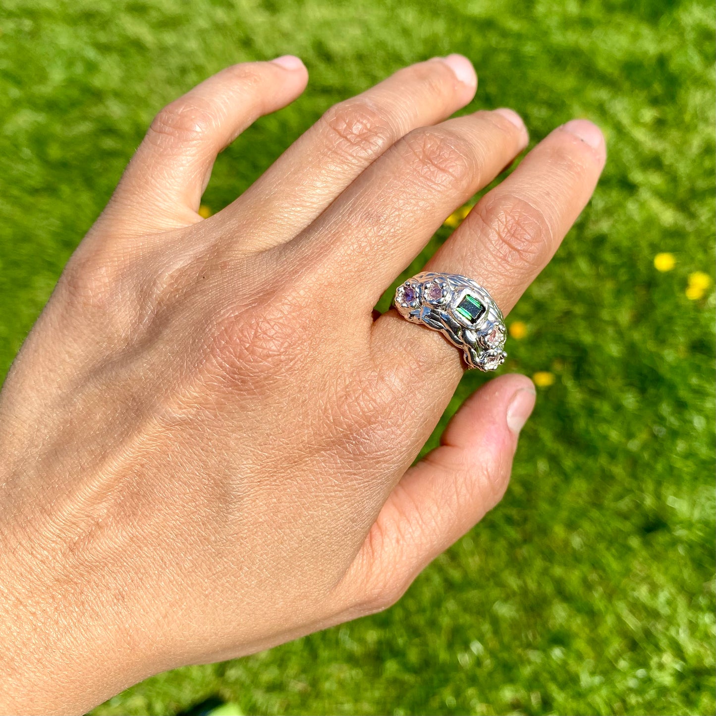 Nature's whisper! Botanical Bliss Ring: green tourmaline & pink stones in sparkling silver. Size O (US 7, adjustable). Shop Lia Makes Jewellery!