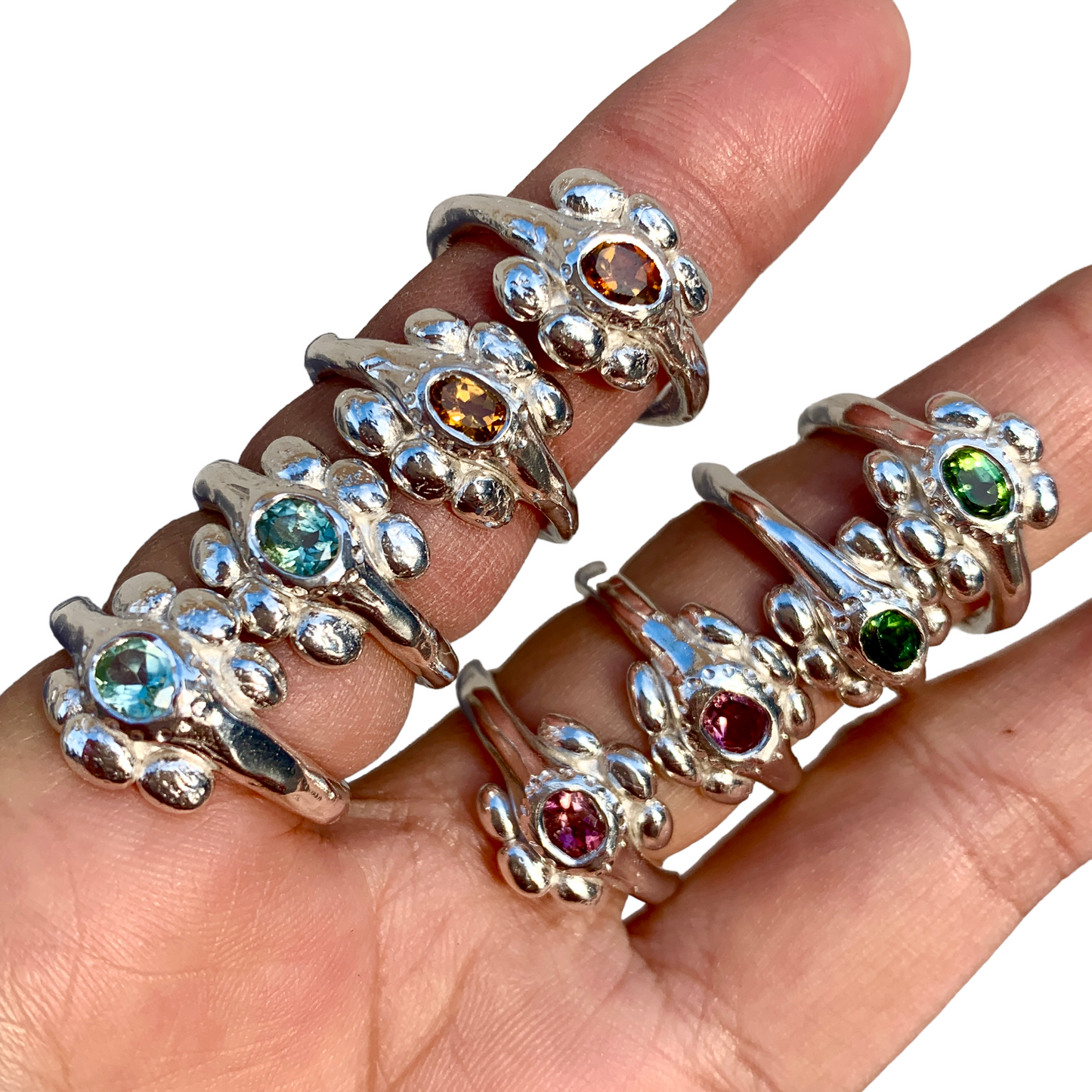 All fleurs rings together